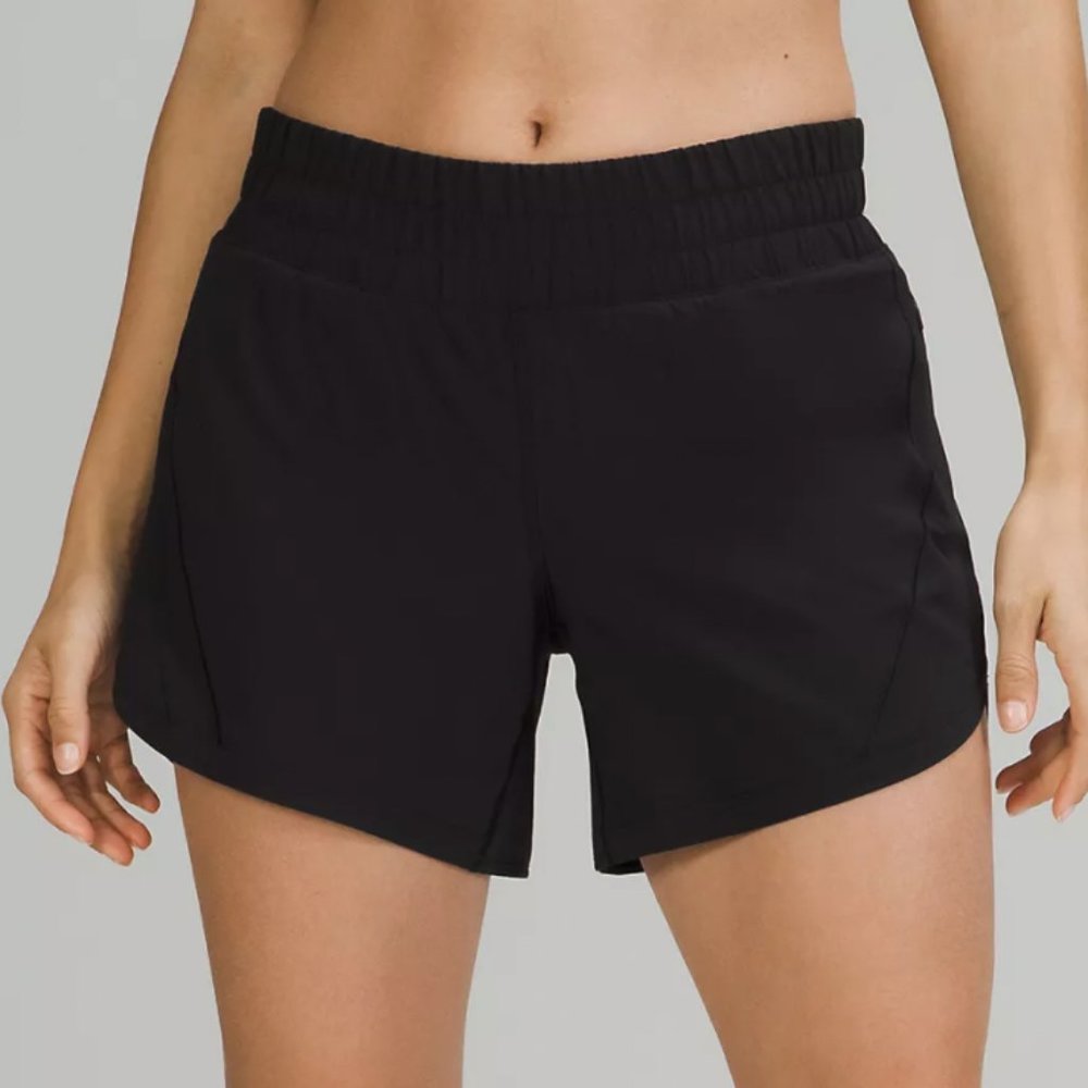 Lululemon Tracker Low-Rise Lined Short Size 6